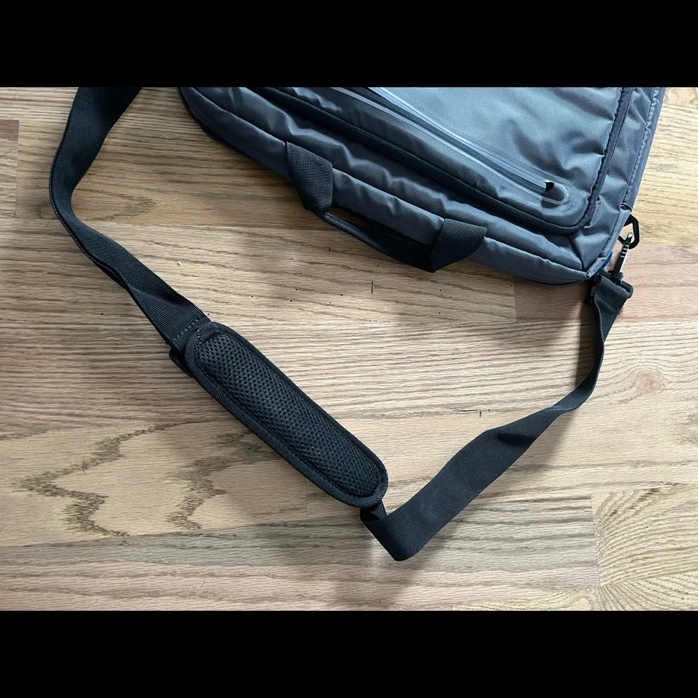 DELL Chromebook Latitude Precision Venue Series 15.6